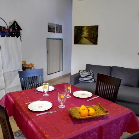 Piccolo Borgo Etna Apartment Presa